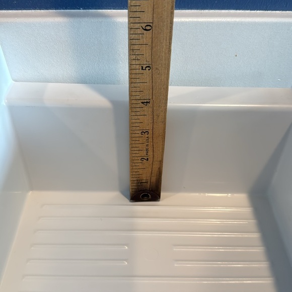 Frigidaire Refrigerator replacement Ice Maker Bucket Cube Tray (12x9, 5" deep) - Picture 10 of 14